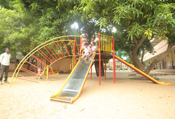 kamala subramaniam cbse school